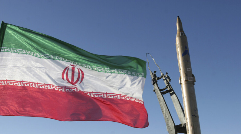 الحرس الثوري الإيراني يعلق على زيارة بايدن المرتقبة إلى السعودية ومستقبل "الناتو العربي"